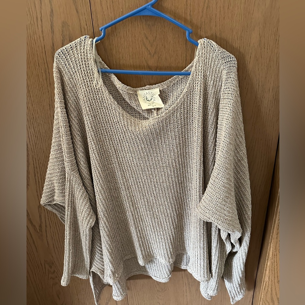 Oversized knitted boutique sweater